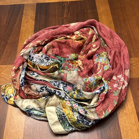 Elegant Red and Yellow Scarf